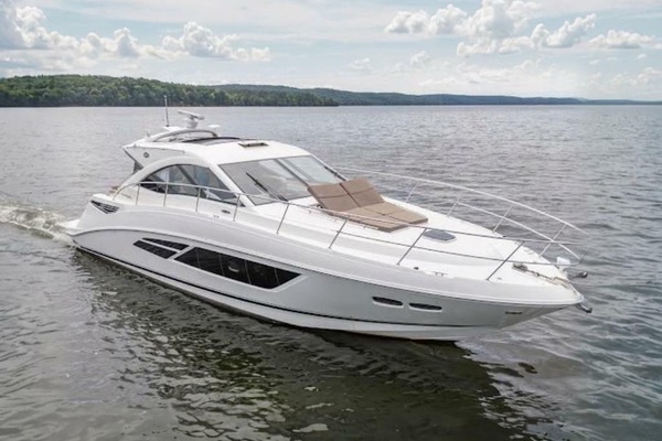 2016 Sea Ray Sundancer 510