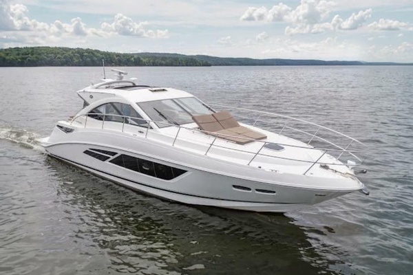 2016 Sea Ray 51