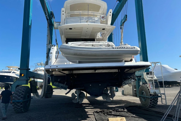 2016 Sunseeker 65