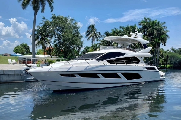 2016 Sunseeker 65