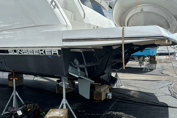 2016 Sunseeker 65