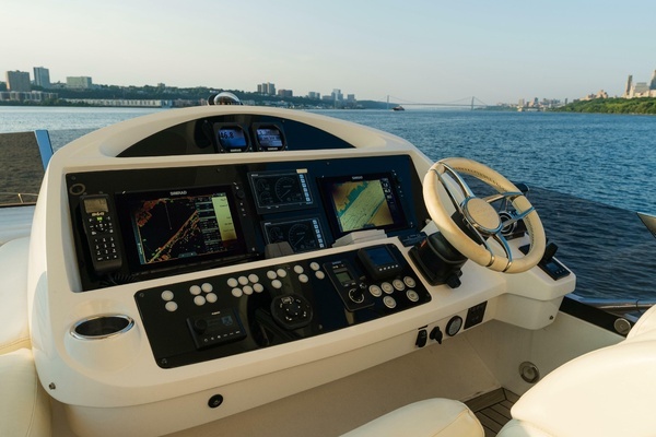 2016 Sunseeker 65