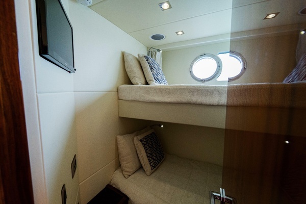 2016 Sunseeker 65