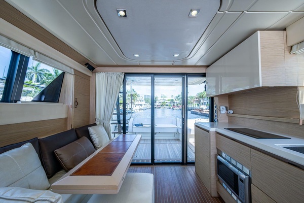 BLUE B 45ft Beneteau Yacht For Sale