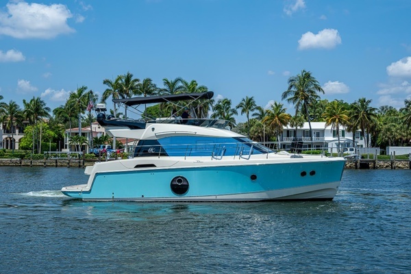 45' Beneteau