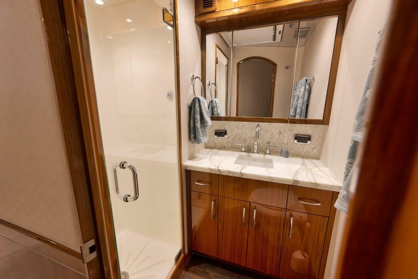 Slim Shady 70ft Hatteras Yacht For Sale
