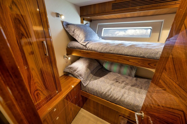 Slim Shady 70ft Hatteras Yacht For Sale