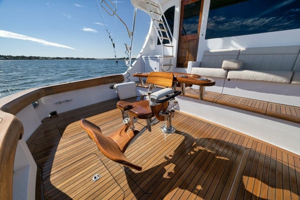 Slim Shady 70ft Hatteras Yacht For Sale