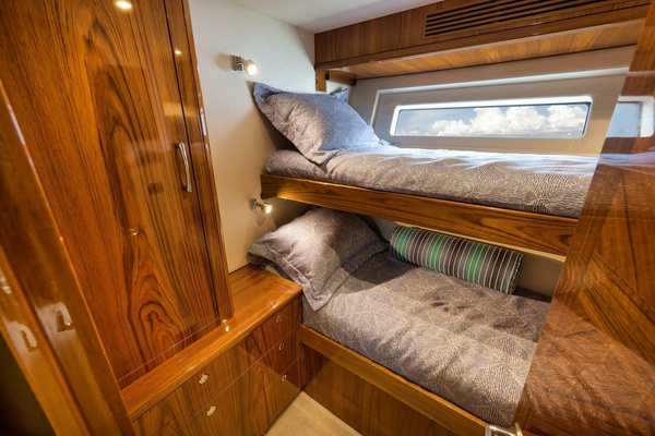Slim Shady 70ft Hatteras Yacht For Sale