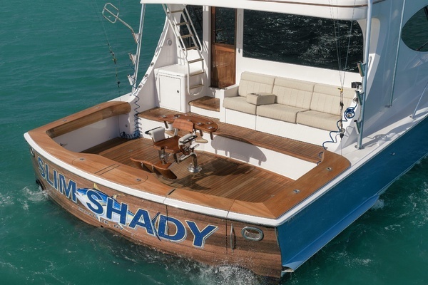 Hatteras GT70 Yacht For Sale