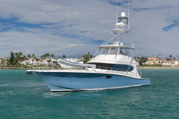 2015 Hatteras 70