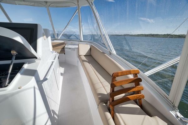 Slim Shady 70ft Hatteras Yacht For Sale