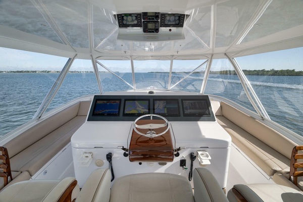 Slim Shady 70ft Hatteras Yacht For Sale