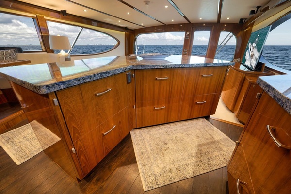 Slim Shady 70ft Hatteras Yacht For Sale
