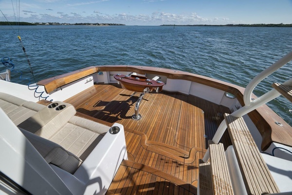 Slim Shady 70ft Hatteras Yacht For Sale