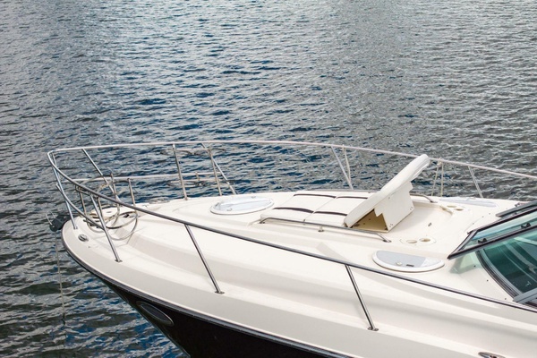 Party of 5 34ft Monterey Yacht For Sale