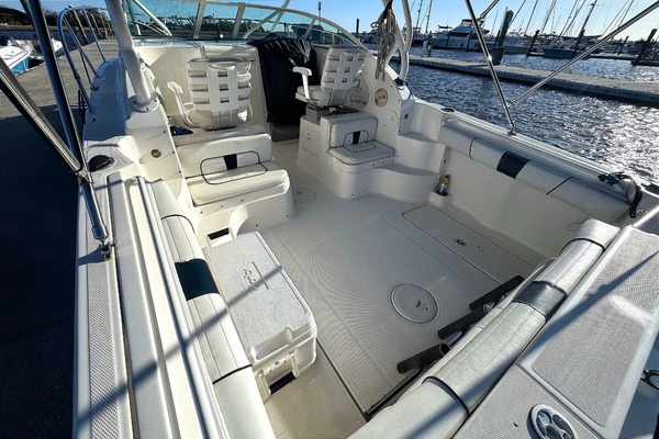 24ft Wellcraft Yacht For Sale