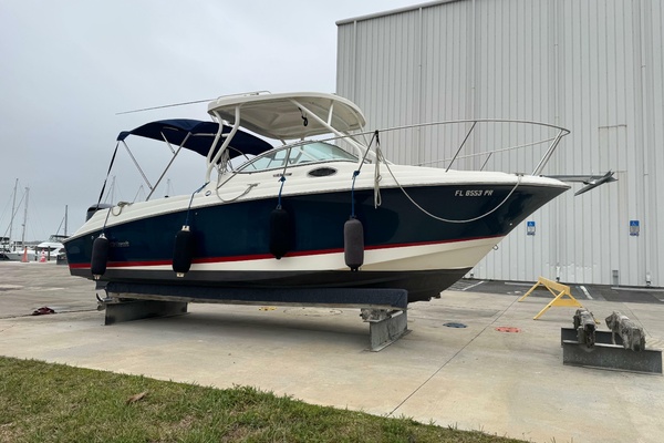24ft Wellcraft Yacht For Sale