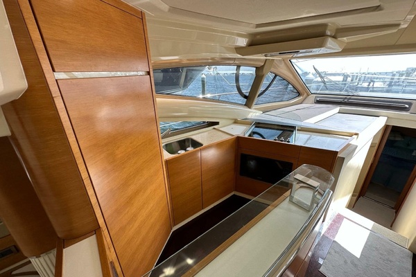 53ft Azimut Yacht For Sale
