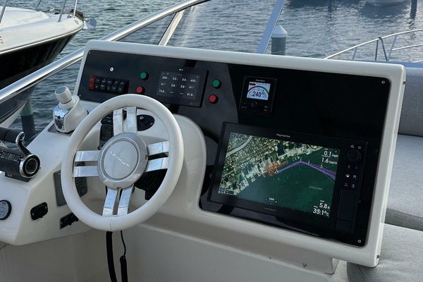 53ft Azimut Yacht For Sale