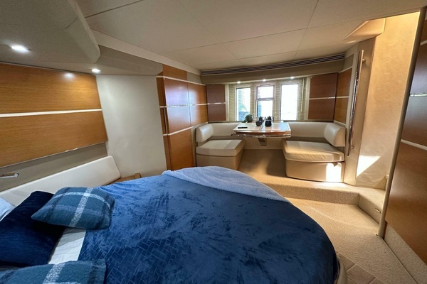 53ft Azimut Yacht For Sale
