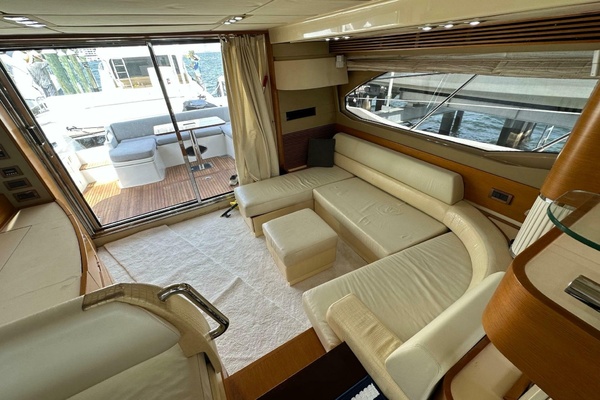 53ft Azimut Yacht For Sale