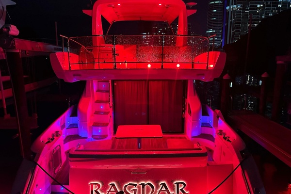 53ft Azimut Yacht For Sale
