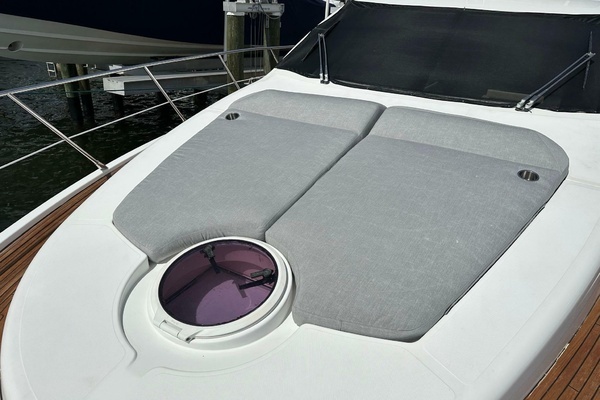 2013 Azimut 53