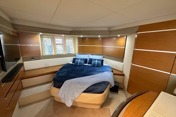 53ft Azimut Yacht For Sale