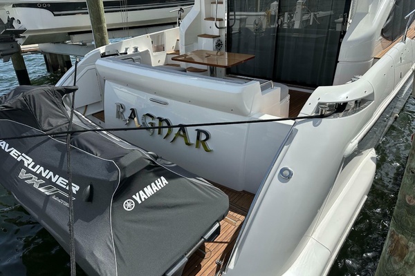 53ft Azimut Yacht For Sale