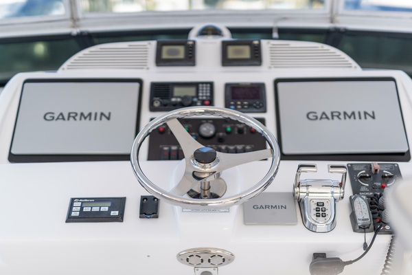 Elsewhere 61ft Hatteras Yacht For Sale