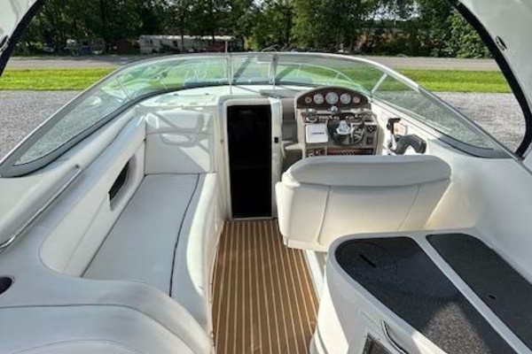 Love  amp  Luck 32ft Rinker Yacht For Sale