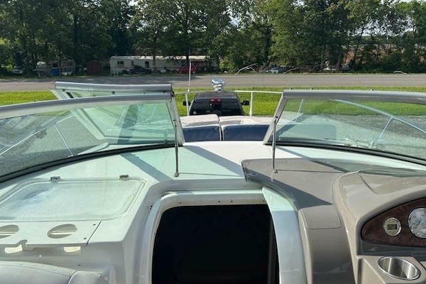 Love  amp  Luck 32ft Rinker Yacht For Sale