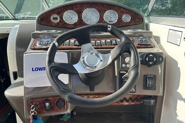 Love  amp  Luck 32ft Rinker Yacht For Sale