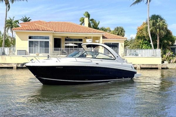2013 Sea Ray 37