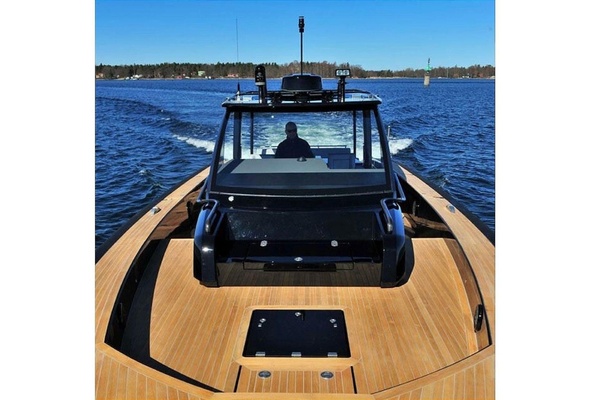 52ft Windy Yacht For Sale