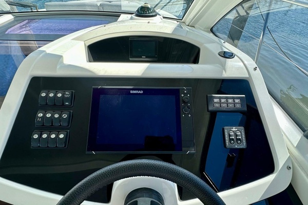 2012 Beneteau 36