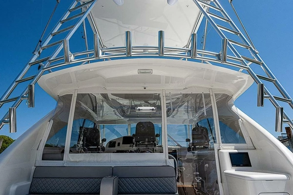 2012 Cabo 44