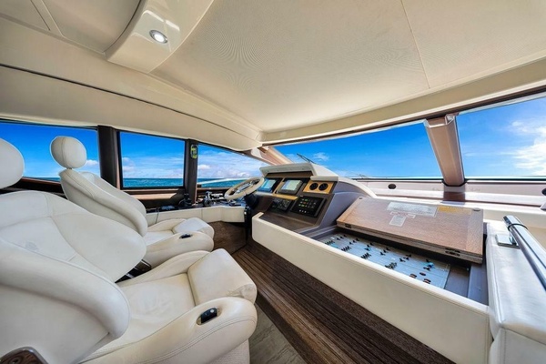GiGI 70ft Azimut Yacht For Sale