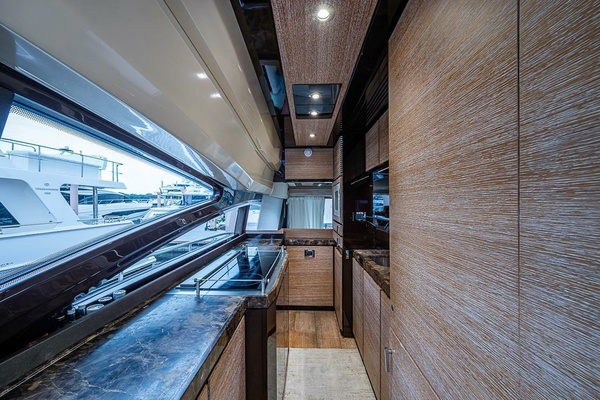 GiGI 70ft Azimut Yacht For Sale