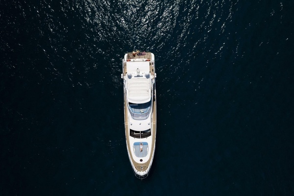 2011 Azimut 70