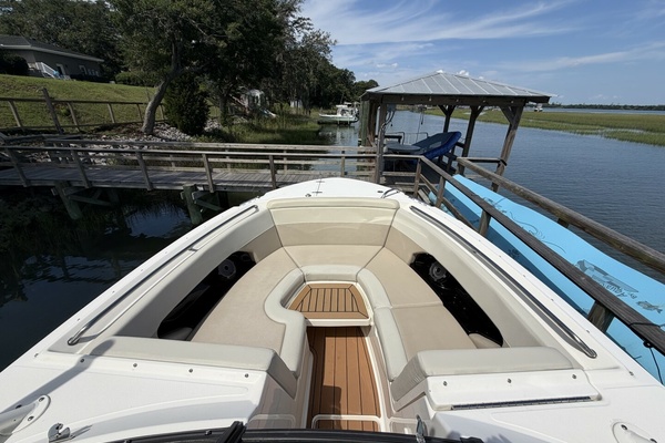 24ft Boston Whaler Yacht For Sale