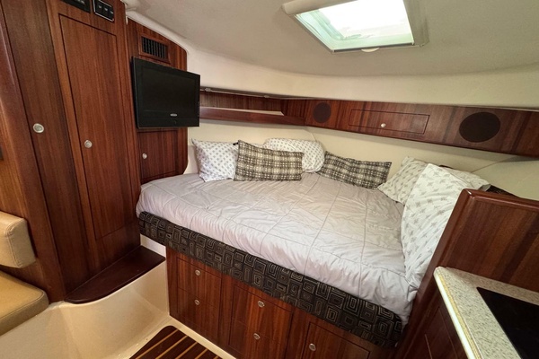 Pescador 37ft Pursuit Yacht For Sale