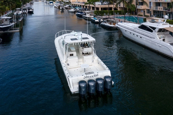 2011 SeaVee 43