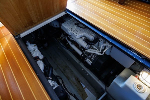 Why Knot 40ft Meridian Yacht For Sale