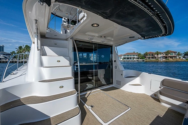 2010 Sea Ray 52