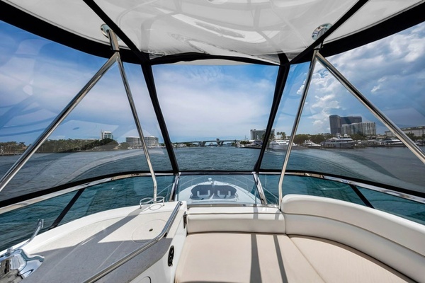 52ft Sea Ray Yacht For Sale