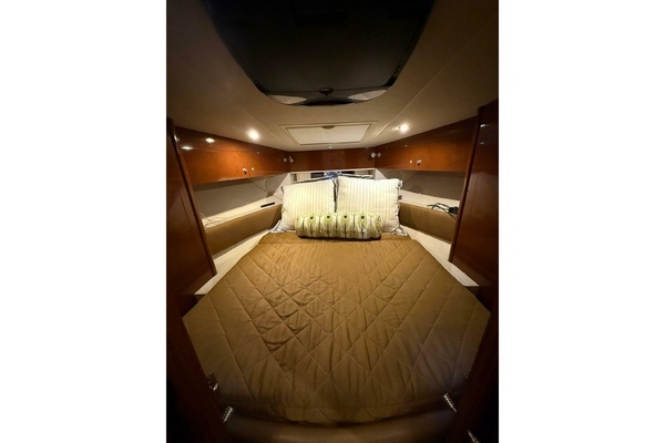 2009 Sea Ray 38