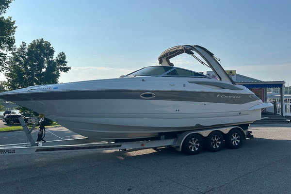30ft Crownline Yacht For Sale