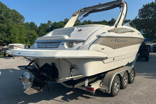 30ft Crownline Yacht For Sale